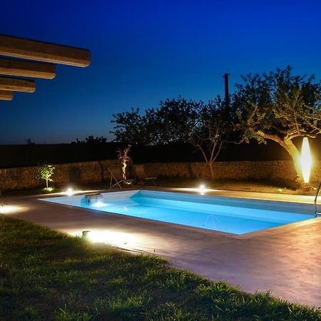 Вілла Torlevigne Relax & Pool Поліньяно-а-Маре Екстер'єр фото
